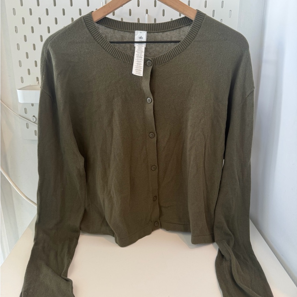 ALO Yoga Olive Crop Cardigan - Picture 5 of 7